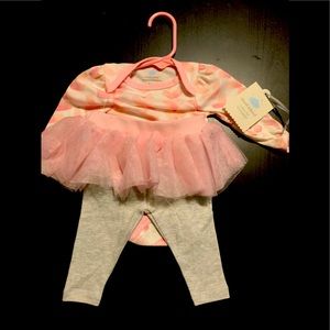 Newborn outfit
